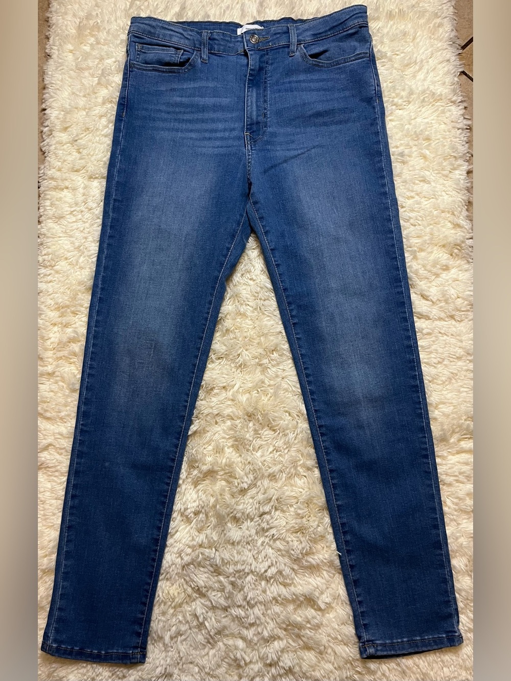 Forever 21 Women’s Size 31 Straight Leg Jeans High Rise